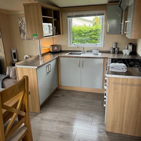 Cheswick  Prestige Static Caravan On 5 Star Holiday Park מראה חיצוני תמונה