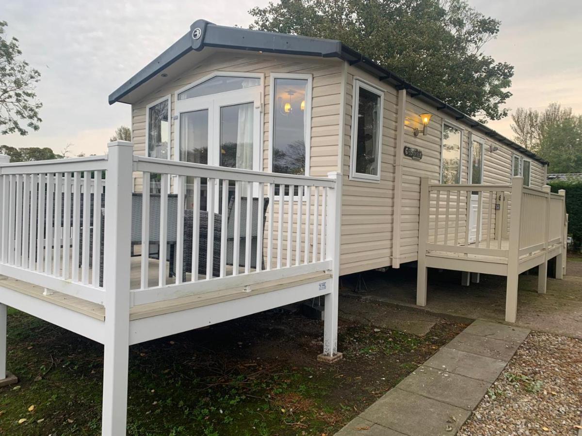 Cheswick  Prestige Static Caravan On 5 Star Holiday Park מראה חיצוני תמונה