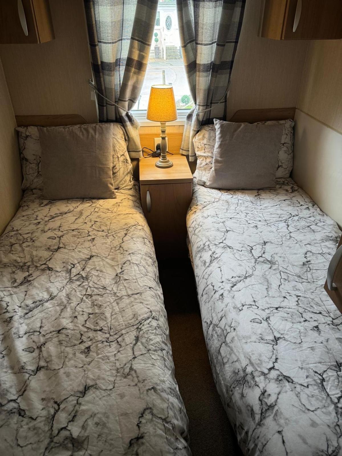 Cheswick  Prestige Static Caravan On 5 Star Holiday Park מראה חיצוני תמונה
